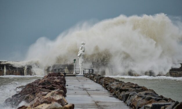 Une tempête sous haute surveillance 