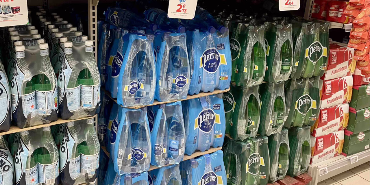 Une goutte d’eau dans l’univers des aliments transformés.